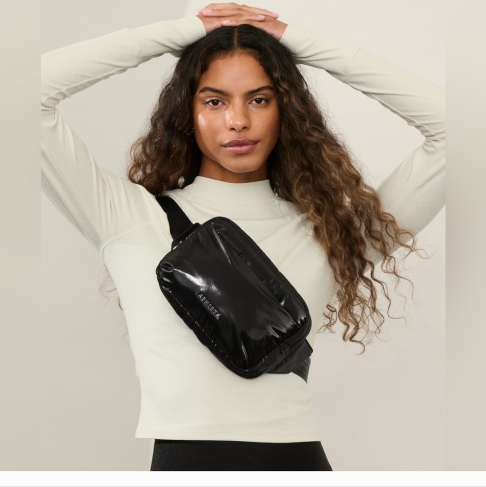 Athleta All About Shine Puff Large Belt Bag